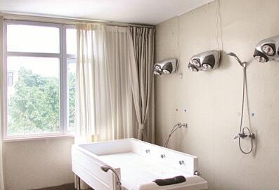 鞍山养老院一个月多少钱？