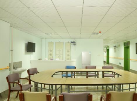 天津市河北区龙福宫民族院_天津较好的老年公寓多少钱一个月