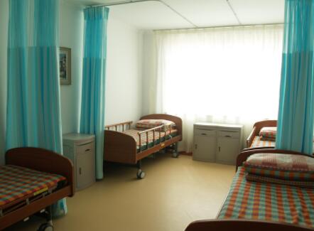 呼市东郊恒康安养院_呼和浩特带医疗养老院大约多少钱