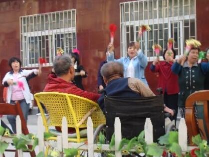 郑州小德兰老年公寓_郑州高级的养老社区价格一览表