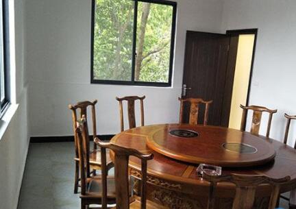 花溪区麦坪镇中心敬老院环境图片