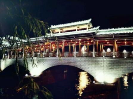 云南鑫湖养护中心_昆明五星级老年公寓哪个好