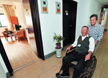 新疆德华老年公寓_乌鲁木齐环境好的养老院,乌鲁木齐养老院哪家最好