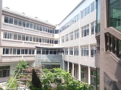 杭州余杭区华临山庄老年公寓环境图片