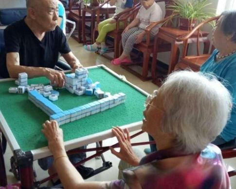 青县康泰养老护理中心_沧州环境好的老年公寓,沧州养老院的联系方式