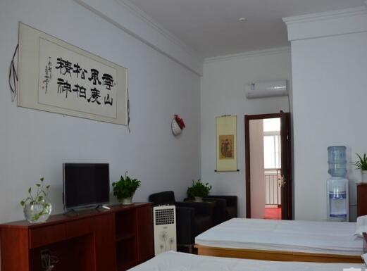 潍坊幸福梦居家养老服务中心_潍坊包吃包住老年护理院,潍坊包吃包住老年护理院电话