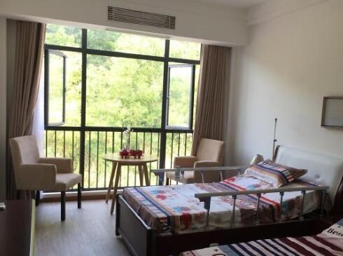 蓝天湖福泰源(国际）养老中心环境图片