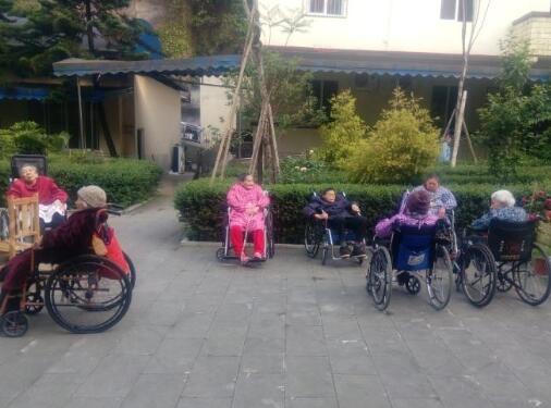 乐山颐年养老服务中心环境图片
