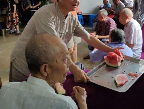 遂宁尊爱养老服务中心环境图片