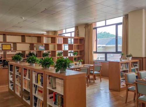 广州市第二老人院环境图片