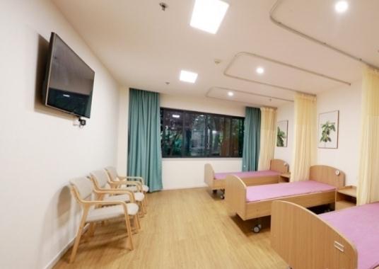 重庆青橄榄养老服务中心_重庆性价比高的老年公寓大全,重庆最好的老年公寓