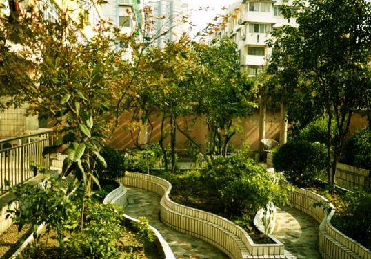 上海国立好一些的养老机构在哪个区，价格多少钱？