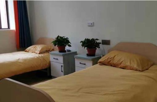 五里店街道养老服务中心_重庆江北区3000元左右养老院,重庆便宜的养老院