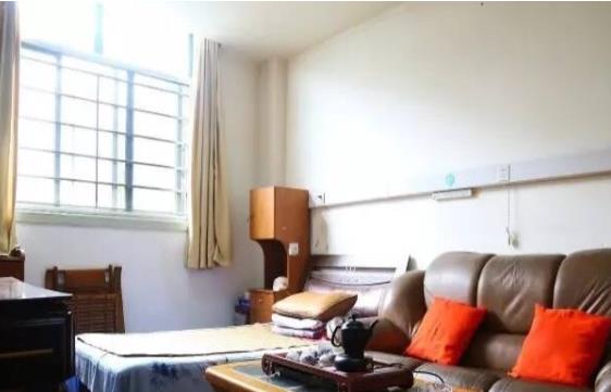 上海黄浦区医养结合养老院有几家，在哪里？