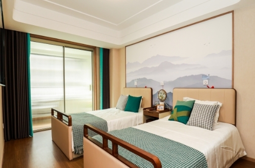 济南丽山国际槿椿颐养中心_济南比较有名的老年公寓,济南老年公寓一个月多少钱