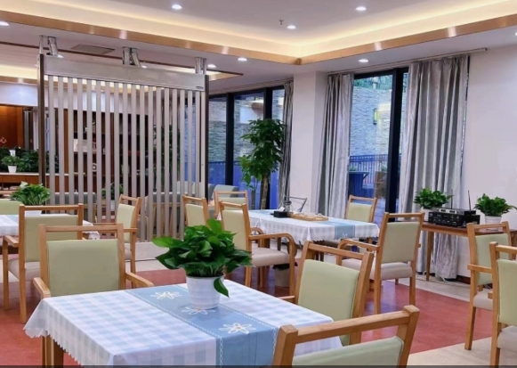 易阳·初欣康养照护中心环境图片