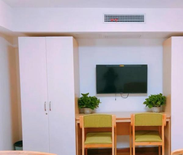 新江岸·楠山有约居家养老服务中心环境图片