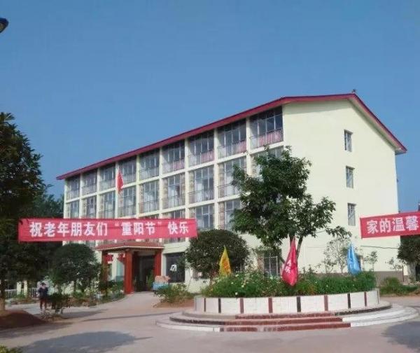 南充市顺庆区金台寺松鹤养老院环境图片