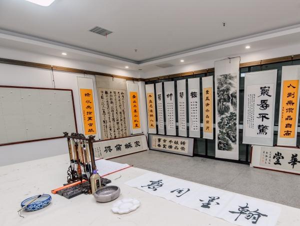 南阳万和颐养苑_南阳7000元养老院大全,南阳最好的养老机构