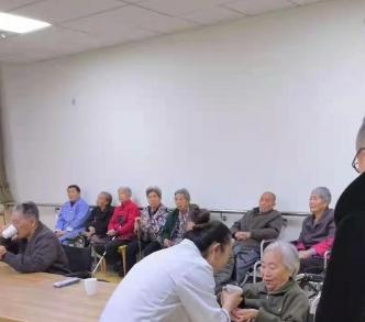 第十二师康悦养老院_乌鲁木齐老年痴呆养老院,乌鲁木齐市老年痴呆治疗中心