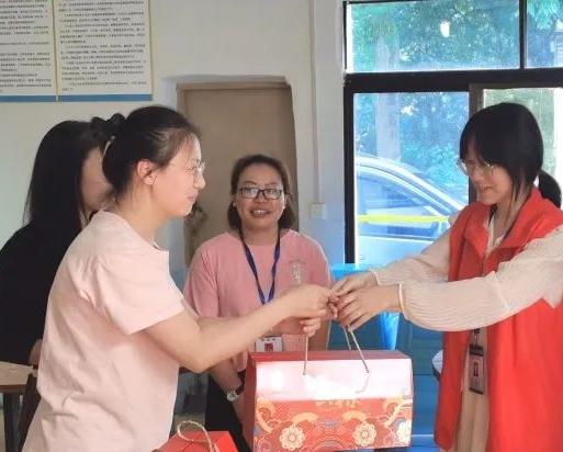 遵义市红花岗区海龙镇敬老院_遵义有名的老年公寓收费标准