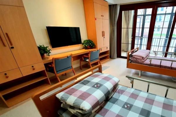 启东市社会福利中心_南通交通方便养老院多少钱,南通养老院哪个比较好