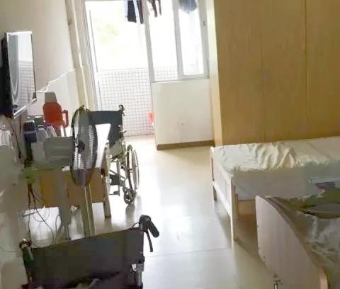 珠海斗门容永道长者护理院_珠海瘫痪老人养老院一般多少钱费用