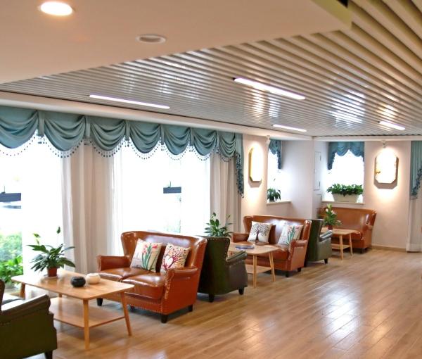 重庆合展至臻护养中心环境图片