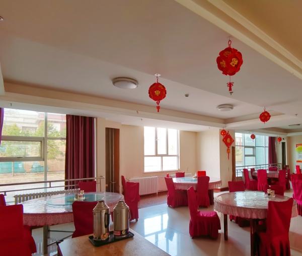 伊金霍洛旗安康老年养护院_鄂尔多斯瘫痪老人老年公寓,鄂尔多斯老人护工陪护