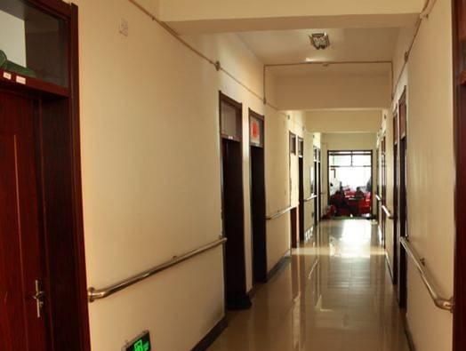 乐呵呵老年公寓_鞍山民办养老院,鞍山民办养老院哪家好