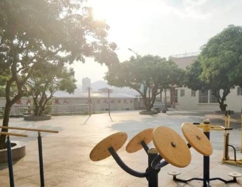 茂名信宜市颐养院_茂名残疾人老年公寓价位多少钱