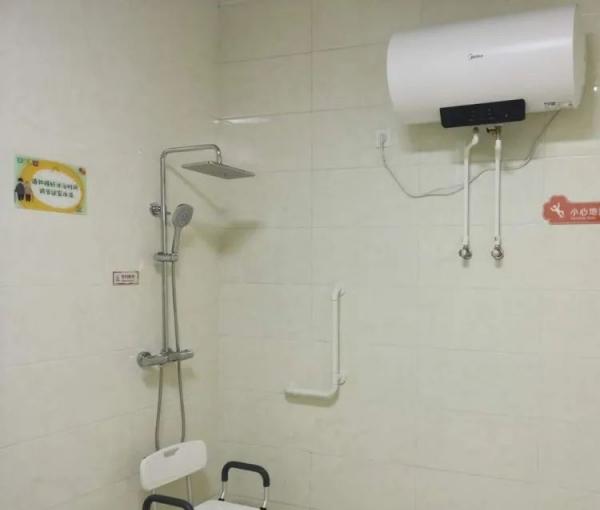 郑州路社区智慧康养中心环境图片