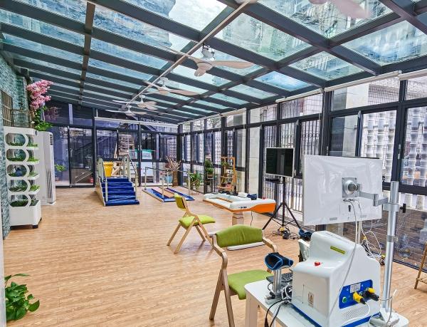 窑湾银海俩宝贝长者康养中心_湘潭中上等养老院一般多少钱费用,湘潭市的养老院