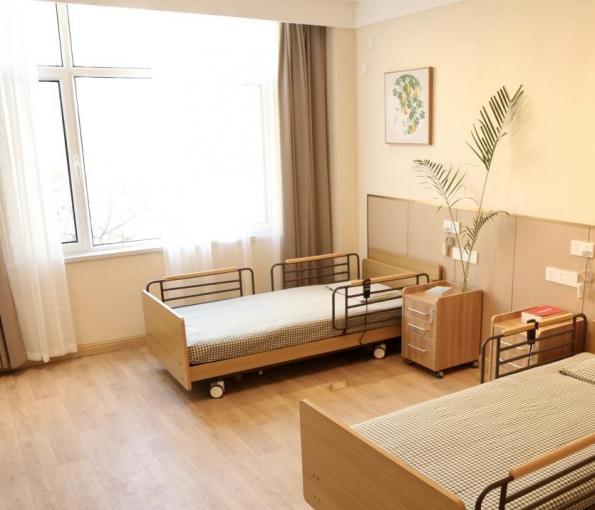 寸草春晖东风院环境图片