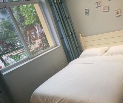 北海月半湾假日酒店_北海有名的老年护理院地址