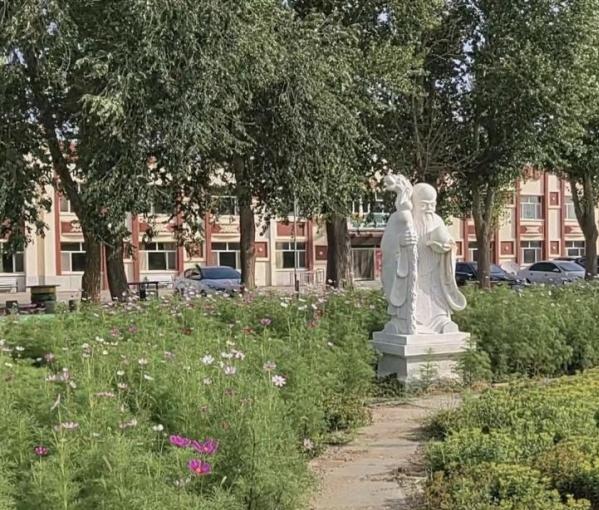 鄂托克旗寿康养老院_鄂尔多斯性价比高的养老院地址在哪