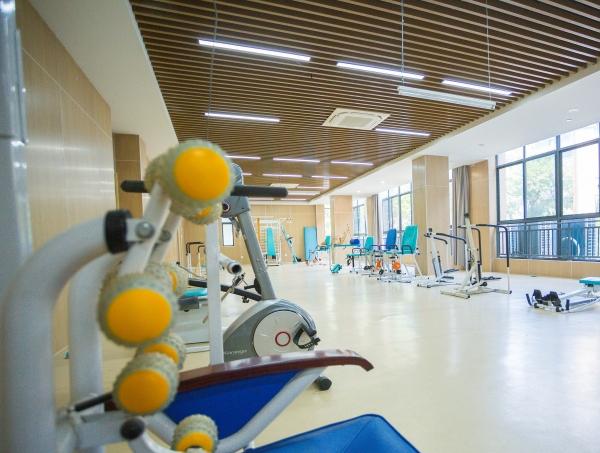 诸暨市欢乐之家老年托养中心_绍兴高端养老院费用价格