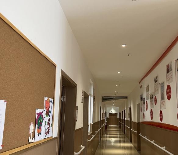 龙泉驿区中京爱侬养老服务中心_成都龙泉驿区6000元养老院电话