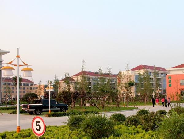 日照市社会养老服务中心_日照7000元养老院,日照的养老院在什么地方