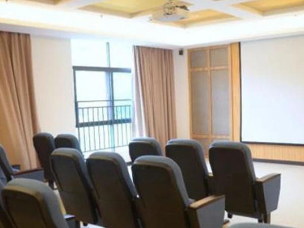 泉州市龙人·伍心金秋家园养老社区_泉州比较好的养老院地址